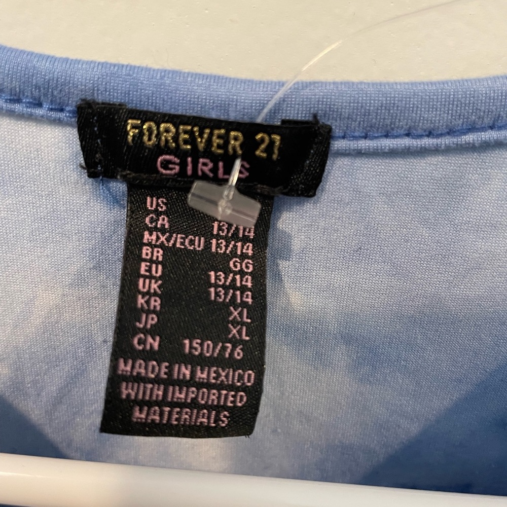 Girls shirt great condition